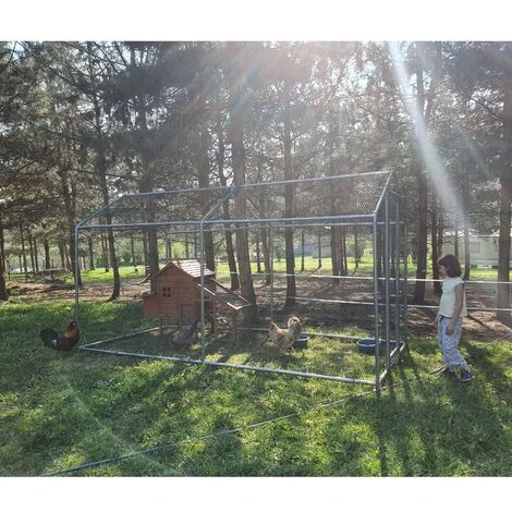 CHEMIN DES POULAILLERS Enclos Poulailler 8m² Tubes 32mm H2,25m - Parc Grillagé Renforcé 4x2m - Acier Galvanisé 4 CHEMIN DES POULAILLERS Enclos Poulailler 8m² Tubes 32mm H2,25m - Parc Grillagé Renforcé 4x2m - Acier Galvanisé – Image 4